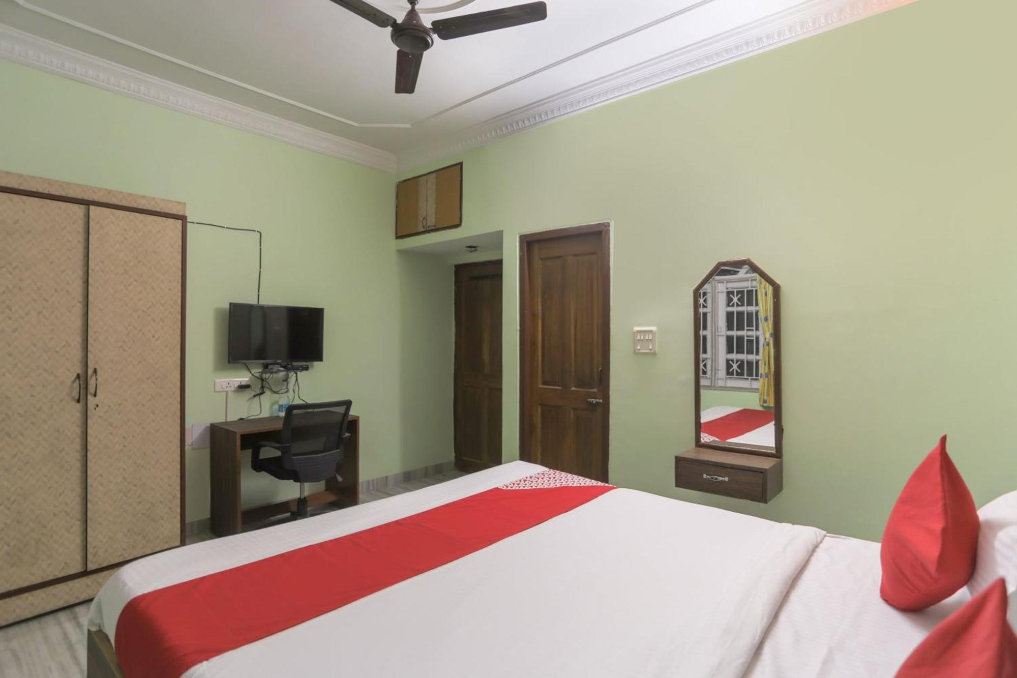 Hotel O Ma Kali Guest House Near City Centre Salt Lake Солт-Лейк-Сити Экстерьер фото